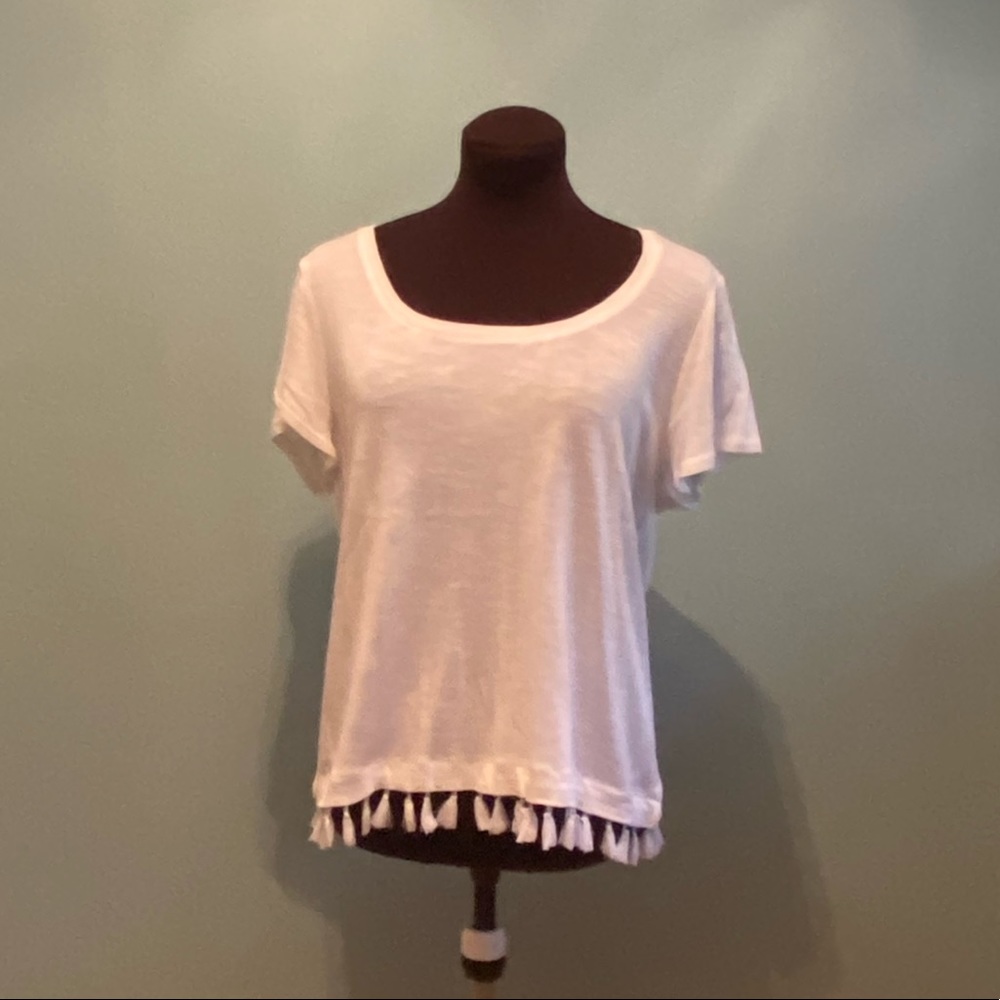 White House Black Market tassel top EUC